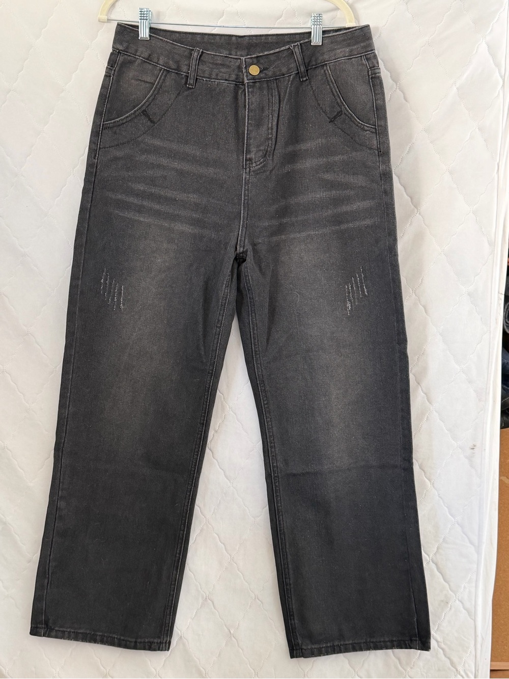 Womens Distressed Black Washed Straight Wide Leg Jeans, NWT. Size XL
